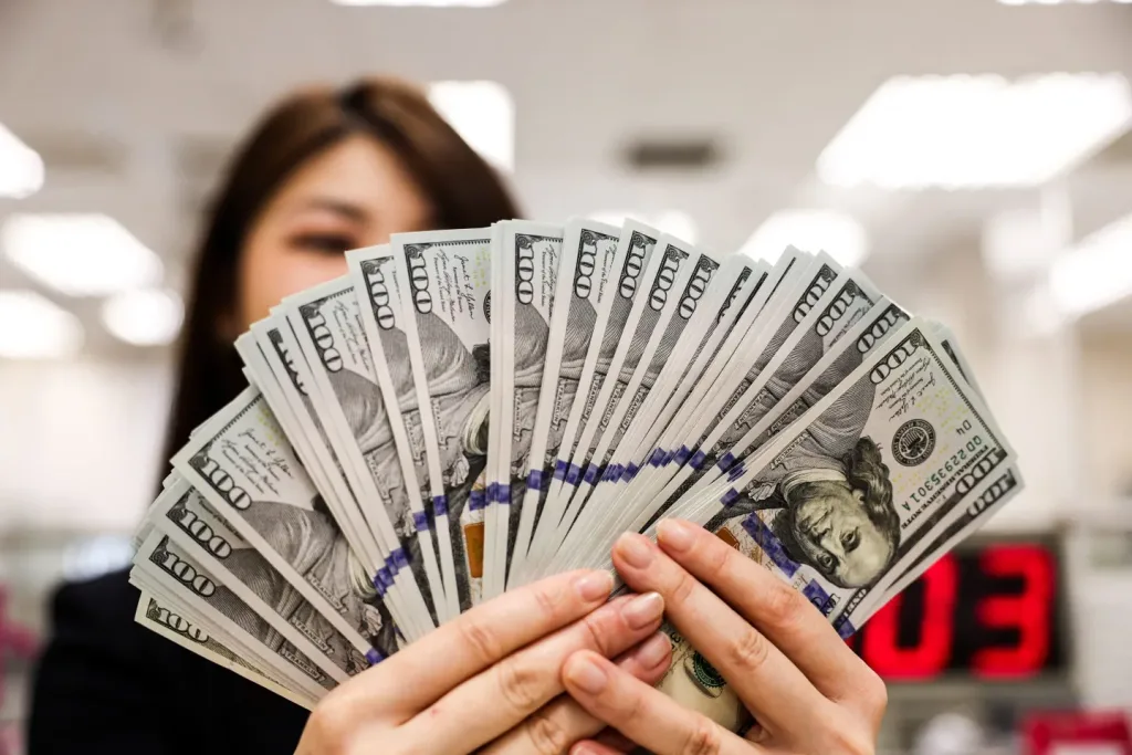 Moving Large Sums Out of the UAE