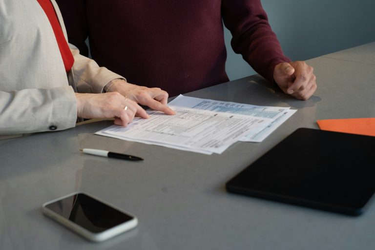 Disciplinary Action at Work in the UAE: Warnings, Deductions, and Suspension
